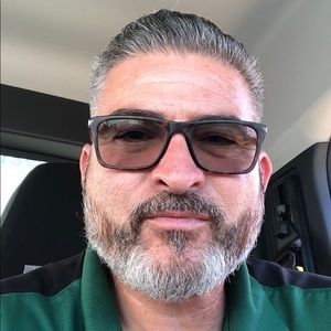 Meet your Posher, Andrew